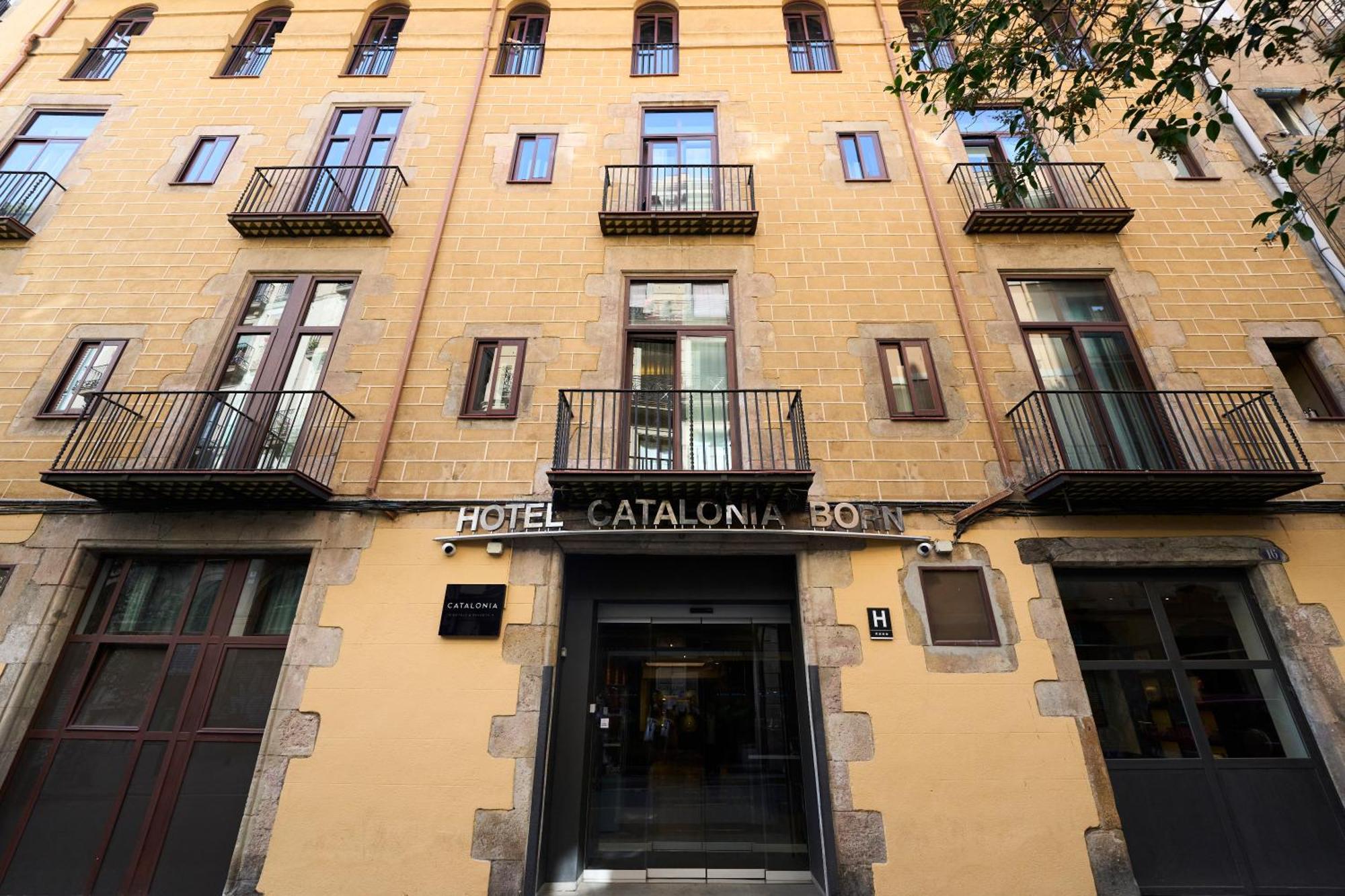 Catalonia Born — Foto 1